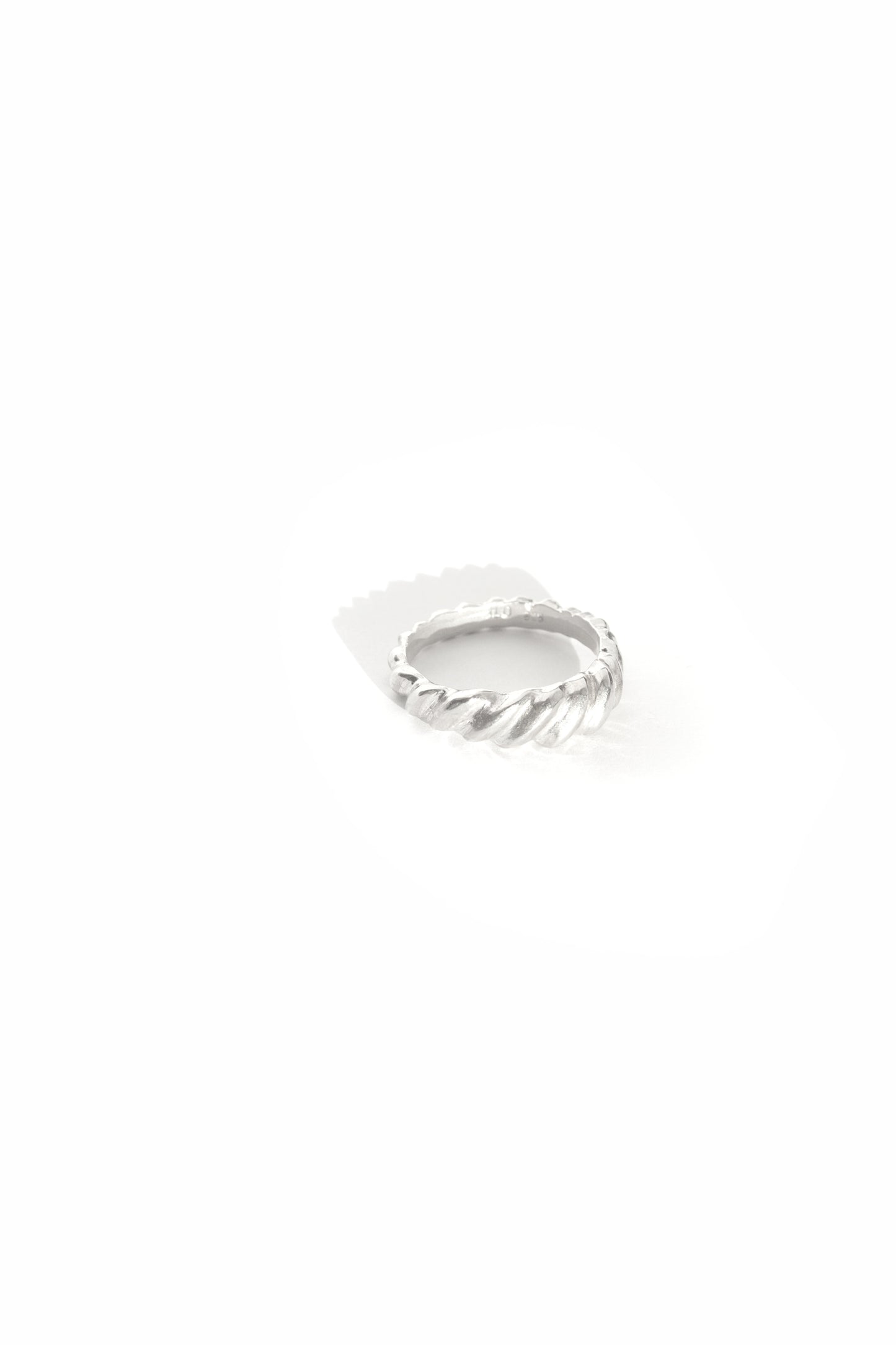 OLMETO RING