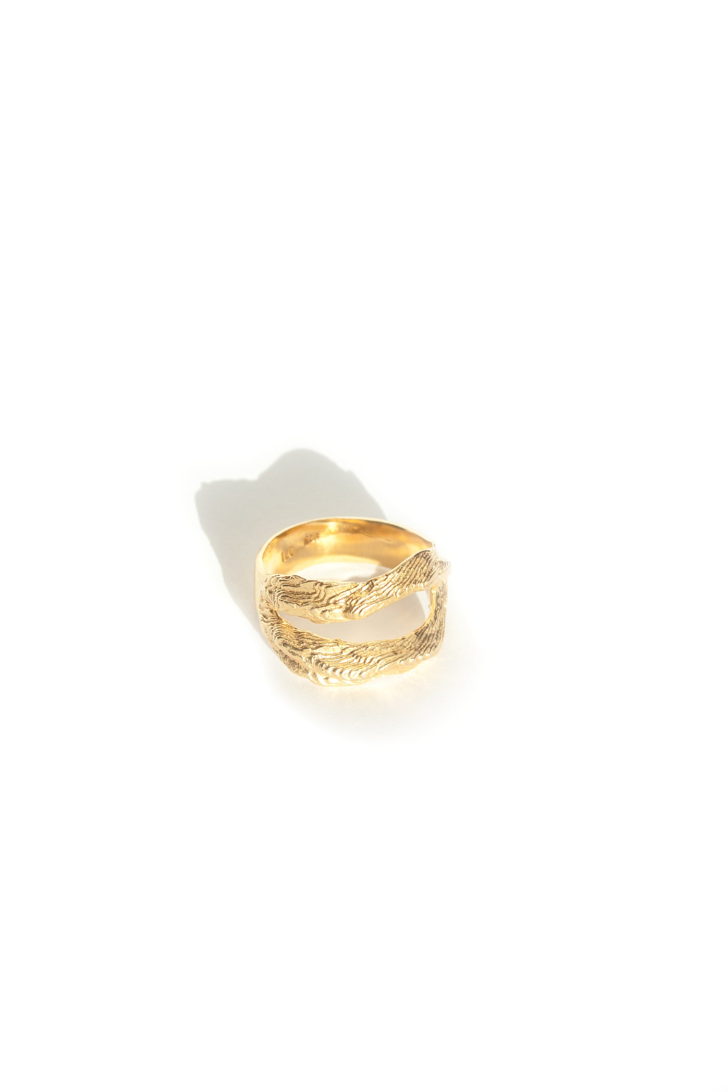 ABELONE RING