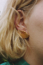 Load image into Gallery viewer, CAMPUCCIO EARRINGS
